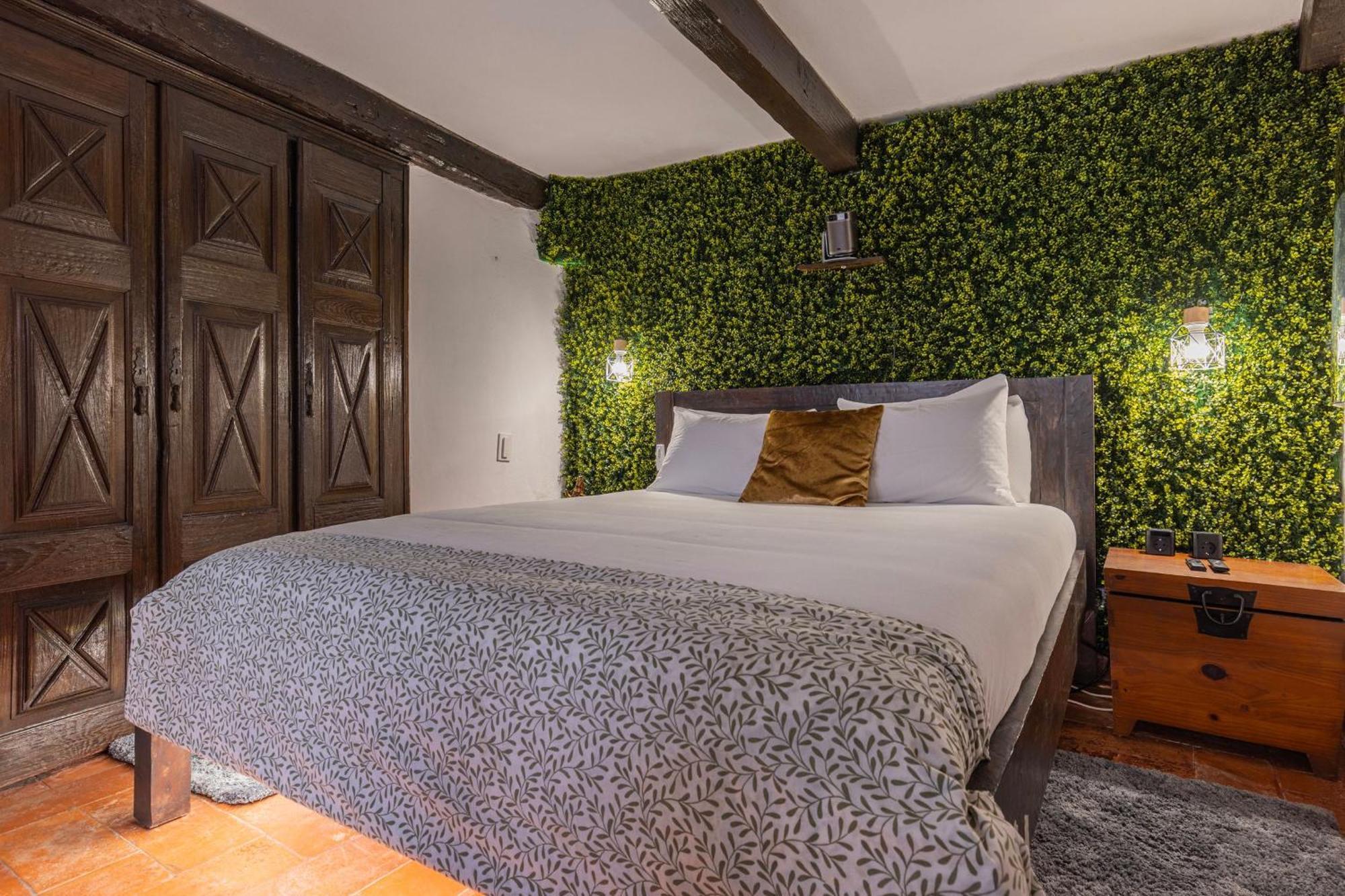 Small Cozy Room In Palace Patio With Hot Tub And Snooker - Sintra Wow Zewnętrze zdjęcie