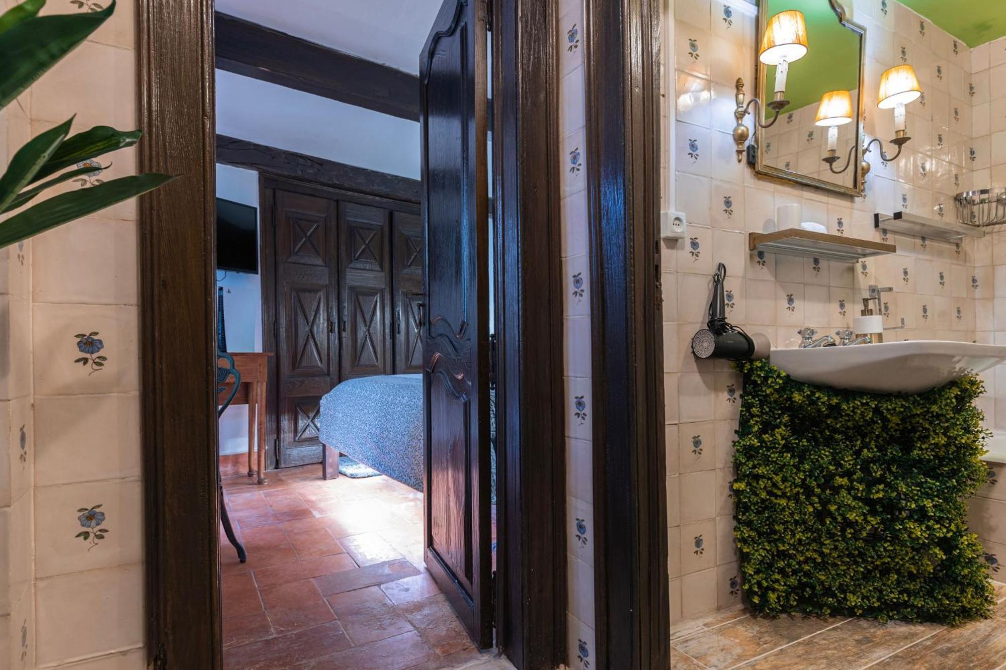 Small Cozy Room In Palace Patio With Hot Tub And Snooker - Sintra Wow Zewnętrze zdjęcie